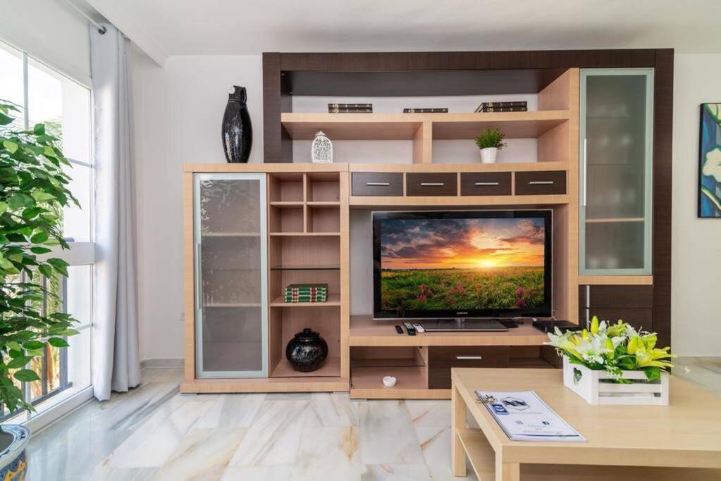 Maravilloso 3bdr,50m From Apartment
