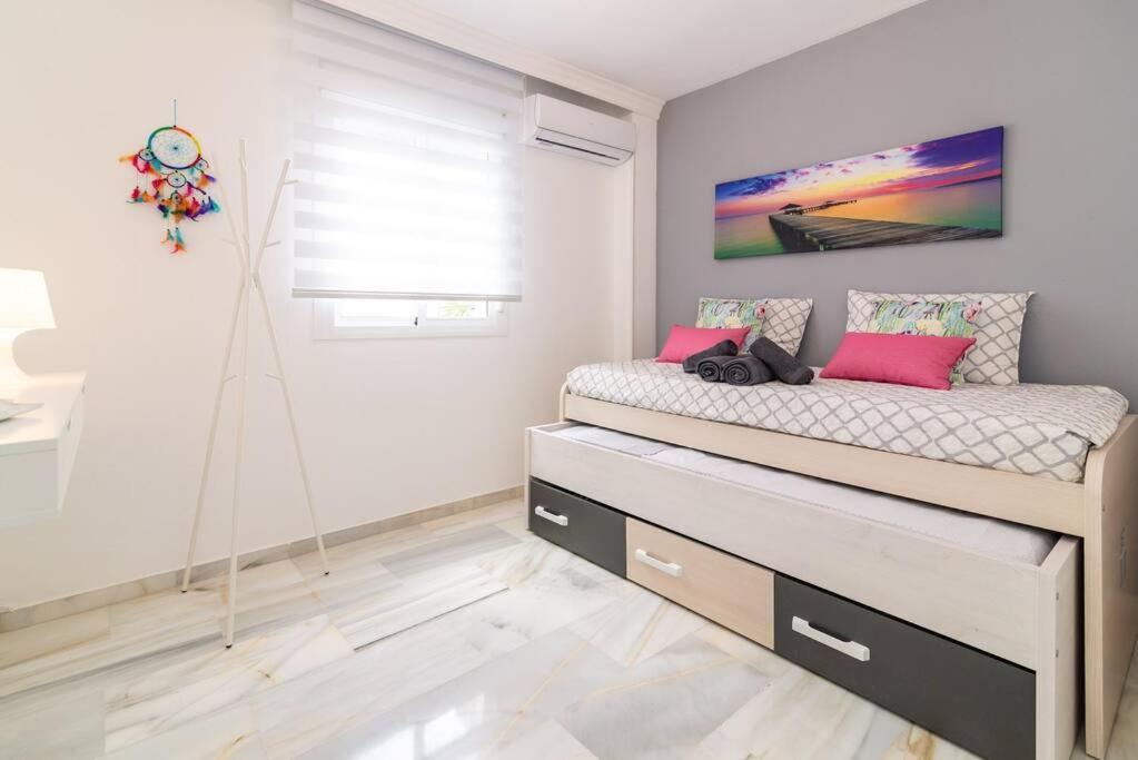Maravilloso 3bdr,50m From * Benalmadena